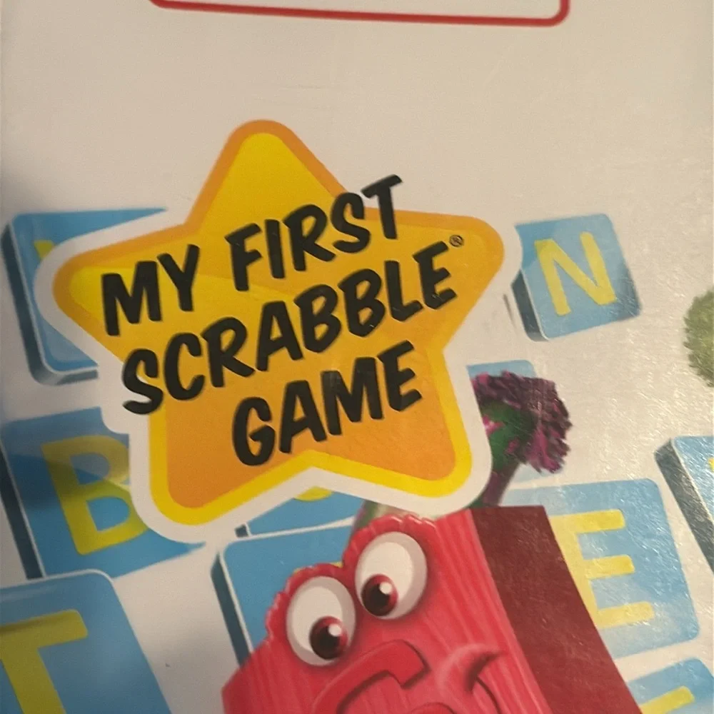 Hasbro  Scrabble Junior Puzzle Game